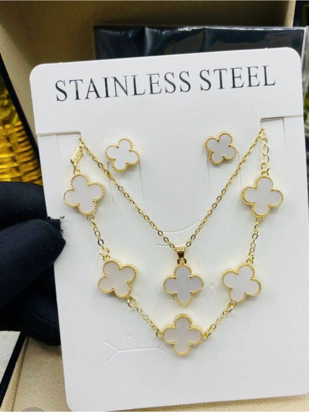 Gold and White Clover Stainless Steel Jewelry Set